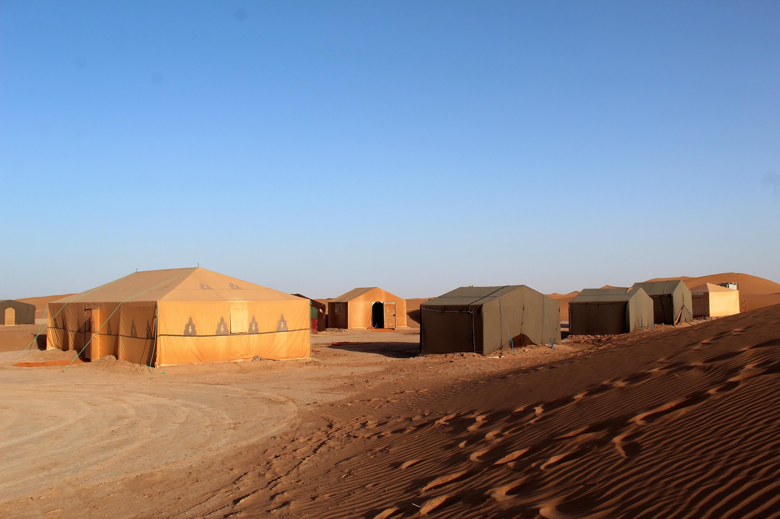 camp desert nomad tour
